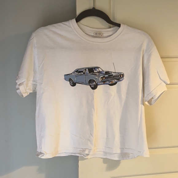 Brandy Melville cropped graphic tee - Picture 1 of 3